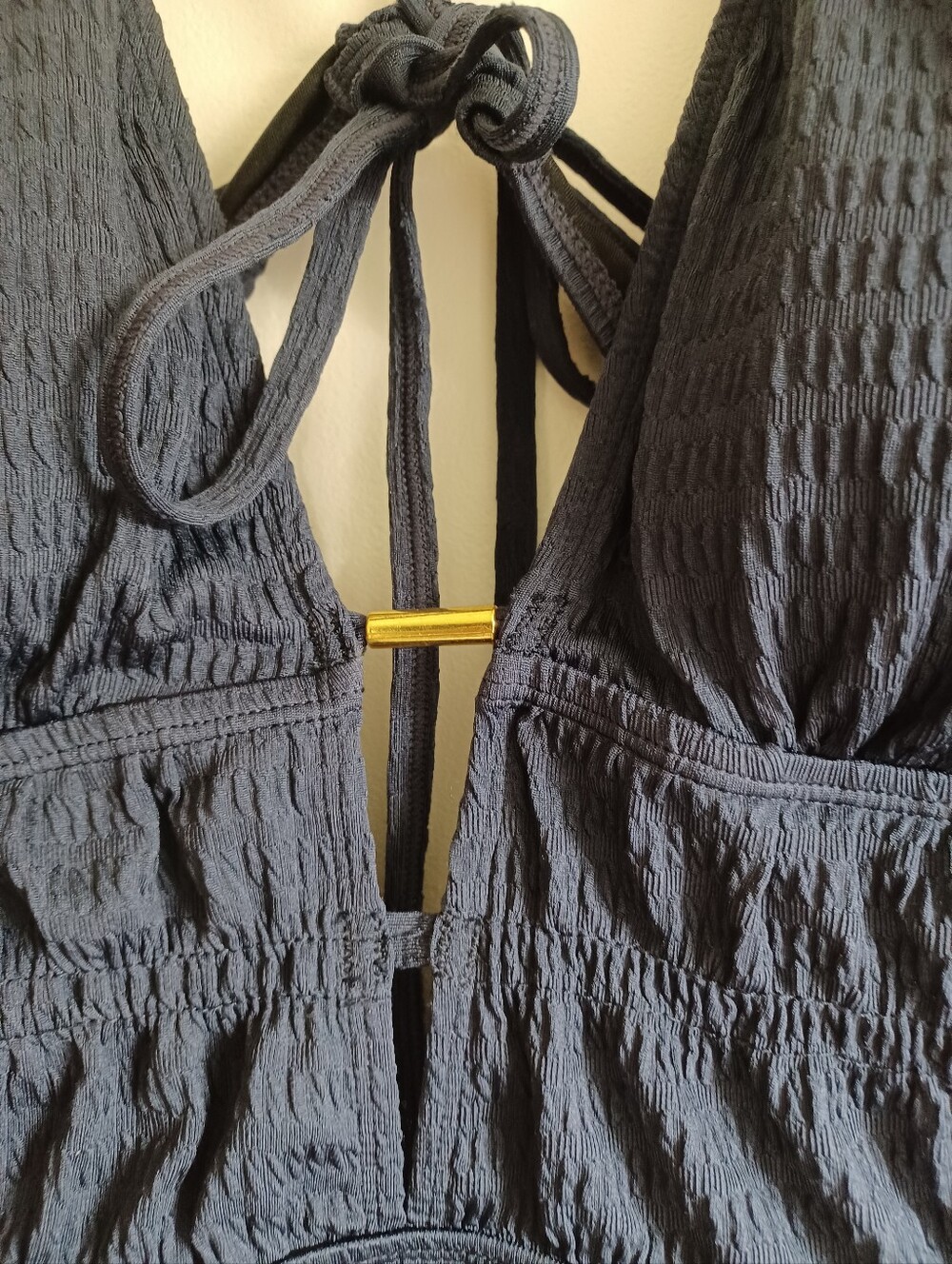 Textured Navy One-Piece Swimsuit with Crossover Tie Back XL - Picture 4 of 7